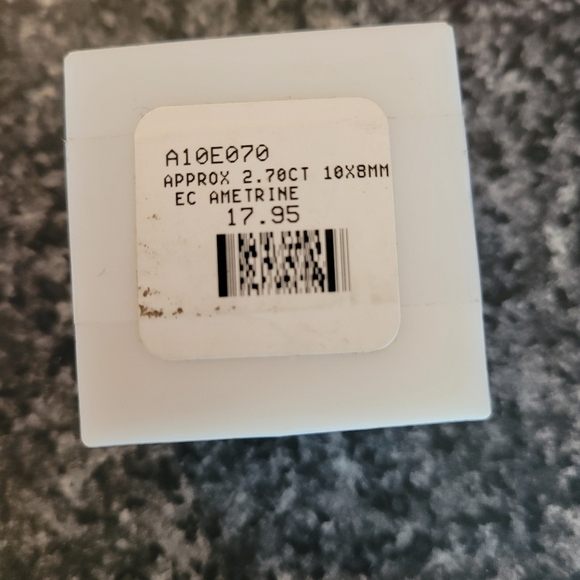 Ametrine Gemstone 2.70 CT 10x8mm - Picture 4 of 4